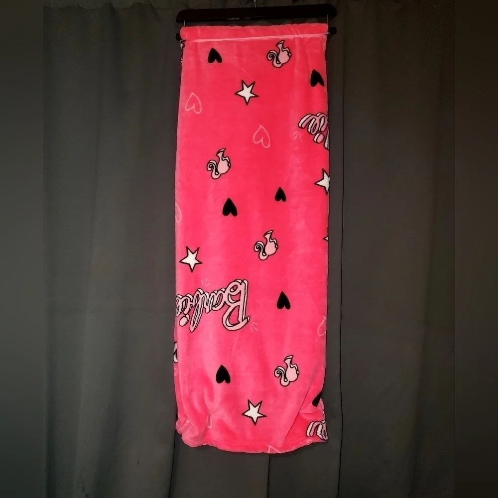 Barbie Blanket Throw Pink NWT Oversized